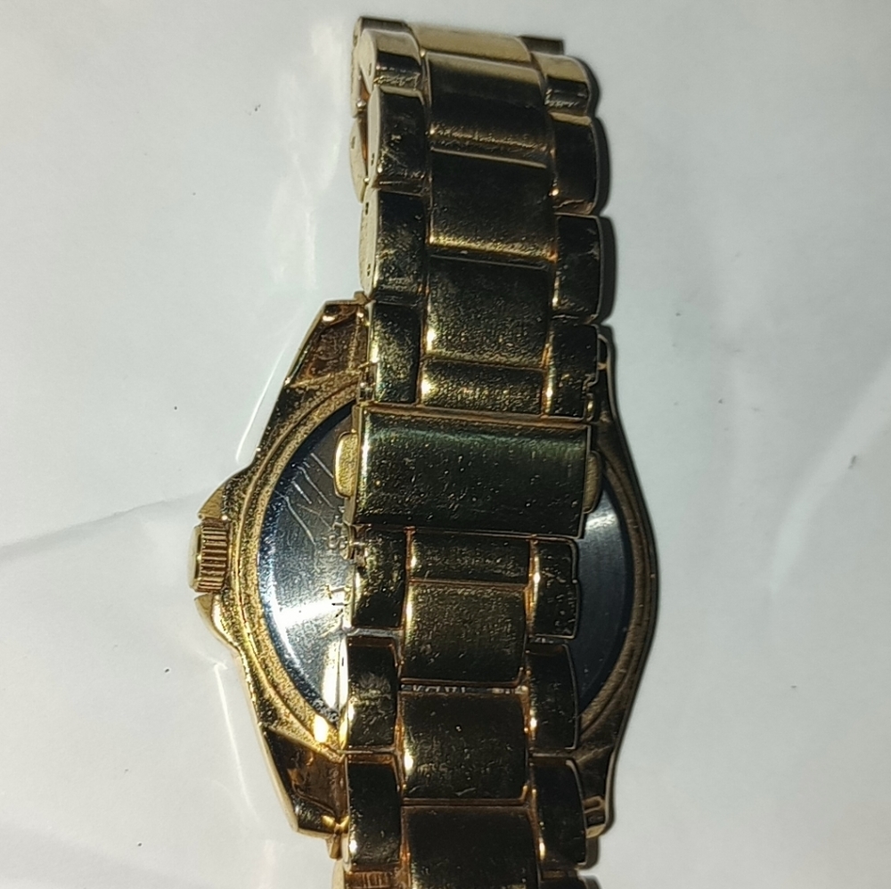 Watch - Picture 3 of 4